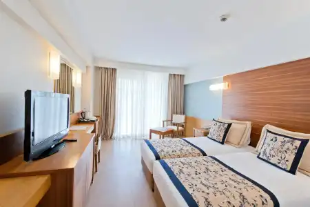 Trendy Side Beach - 38