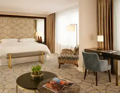 Sheraton Grand Warsaw - 5