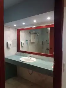 Royal & Imperial Belvedere Resort - 56