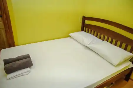 Golden Globus Hostel - 42