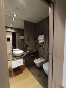 Best Western Plus The Hub - 45