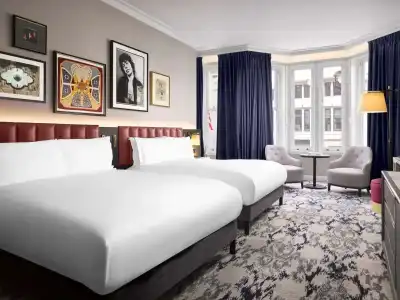 The Trafalgar St. James London, Curio Collection by Hilton - 60