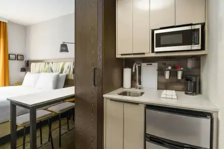 TownePlace Suites by Marriott New York Manhattan/Chelsea - 20