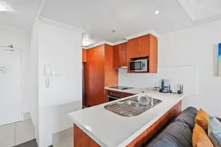 Crystal Bay on the Broadwater - 271