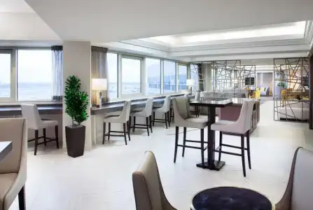 Sheraton Gateway Los Angeles - 17