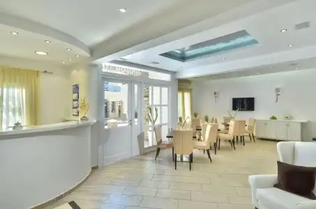 Adriani - 1