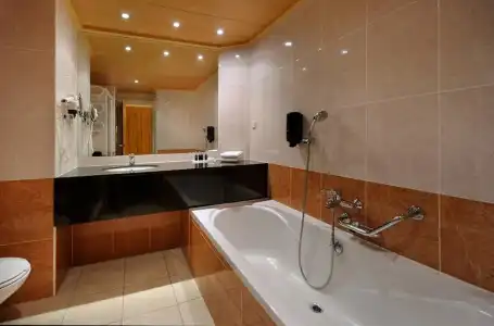 Van Der Valk Barcarola - 36