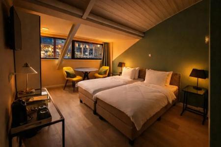 FLOATS by H2OTEL - 21