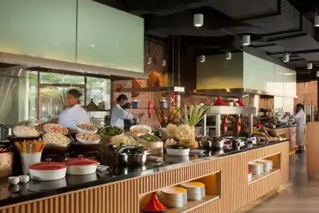 DoubleTree by Hilton Jakarta - Diponegoro - 8