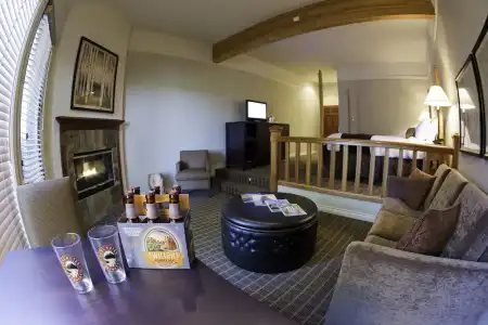 Pine Ridge Inn - 44
