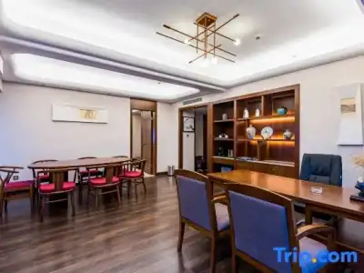 Lujia International - 146