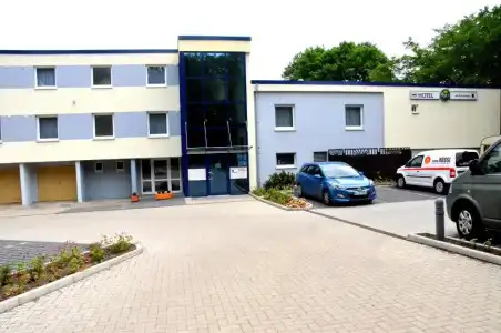 Limehome Wolfsburg Porschestraße - 0
