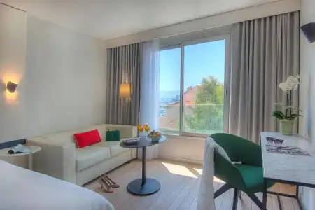 Mercure Ajaccio Centre - 89