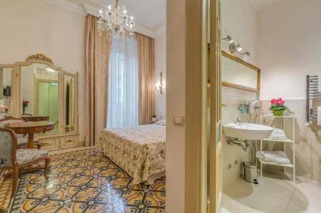 Rome Charming Suites - 38