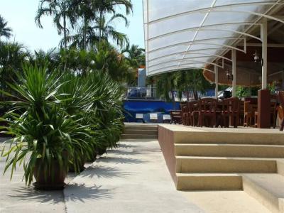Ao Nang Beach Resort - 20
