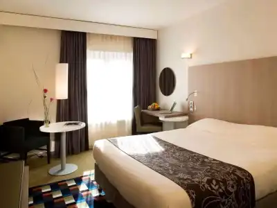 Mercure Grenoble Centre Porte des Alpes - 53