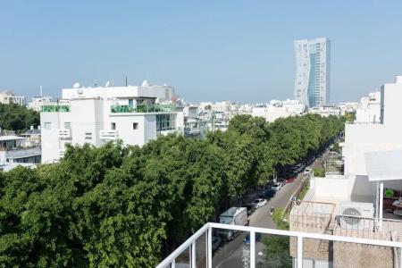 Dizengoff Garden - 26
