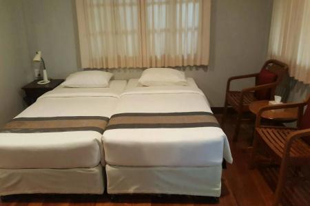 Baan Klang Aow Beach Resort - 12