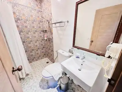 The Luna Hostel - 93