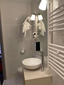 Kyriad Quimper Sud - 56