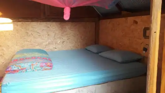 KK Hut - 18
