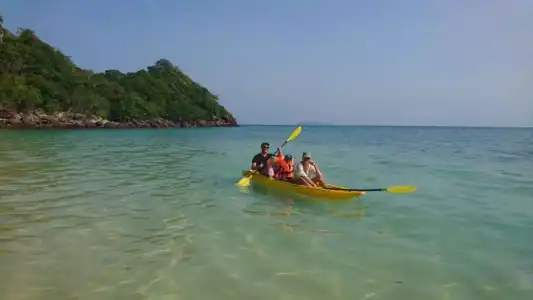 Koh Ngai Paradise Beach Resort - 9