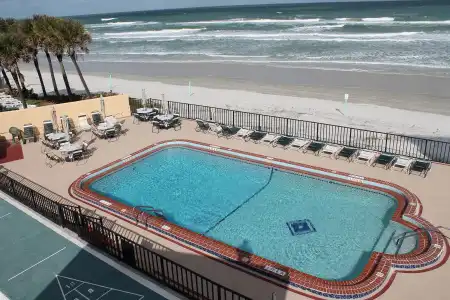 Grand Prix Motel on the Beach - 12