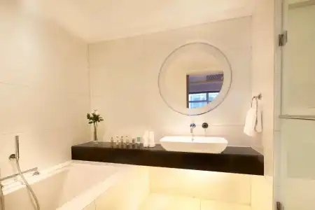 DoubleTree by Hilton Beijing - 39