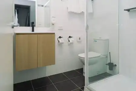 429 Apartments and Suites - 81