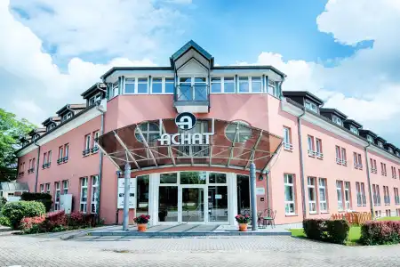 ACHAT Schwetzingen Heidelberg - 1
