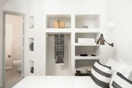 Armenaki -  Adults Only - 3