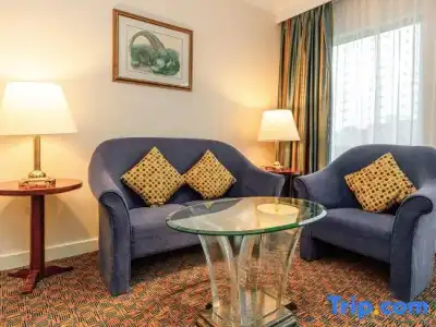 Grand Skylight Royal - 84