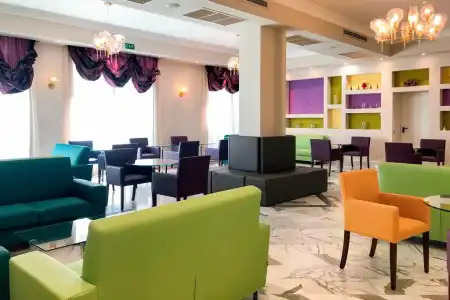 Club - Sorrento - 18