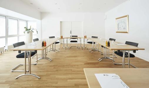 Scotty + Emily Ulm, Sure Collection by BW - 17