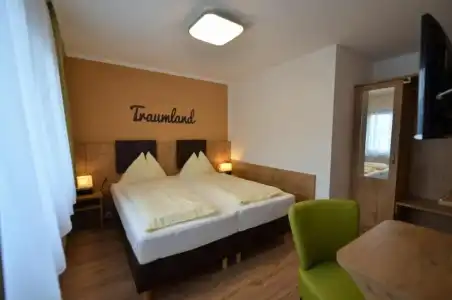 Lindenheim Appartements KG - 41