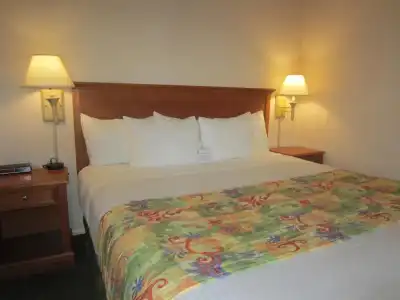 Old Town Inn - 37