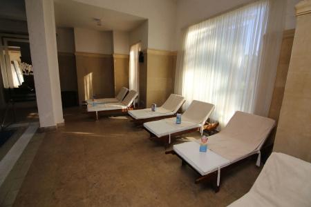 Tamra Beach Resort - 19