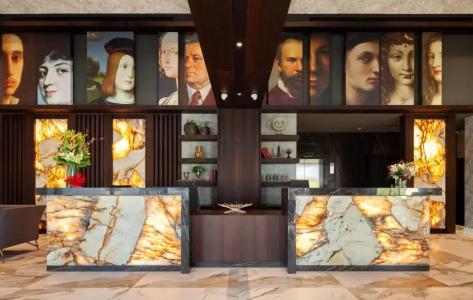 Only Boutique Suites & Residences - 11