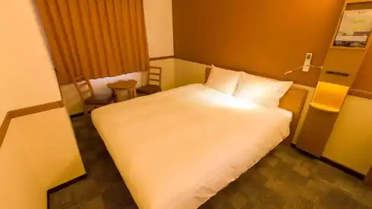 Toyoko Inn Yokohama Kannai - 58