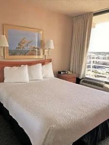 The Historic Cavalier and Beach Club, Autograph Collection - 71