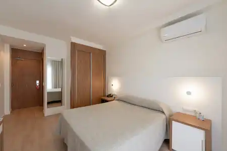 RH Riviera - Adults Only - 17