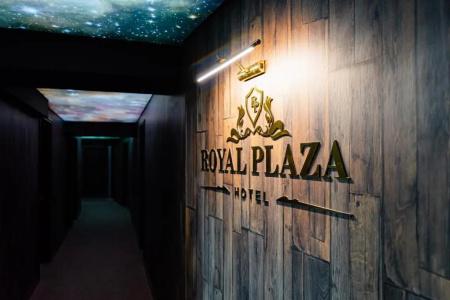 Royal Plaza - 12