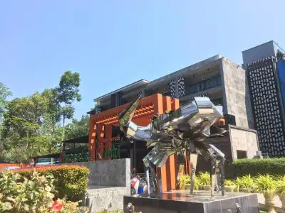 Maneetel Krabi Beachfront - 0