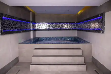 Anemon Kent Mersin - 24