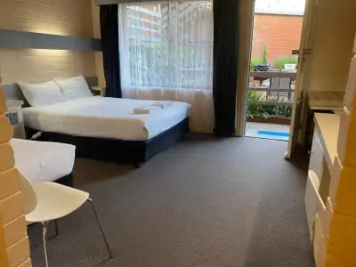 Mahogany Motel - 2