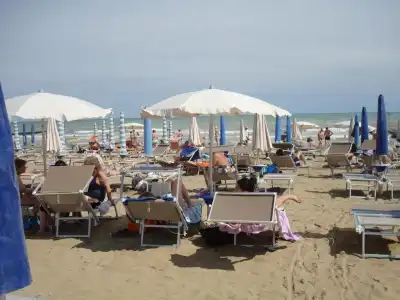 Marlisa Pier - 16