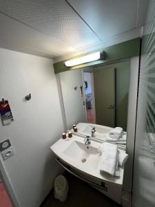 ibis budget Marseille Est Porte d'Aubagne - 37