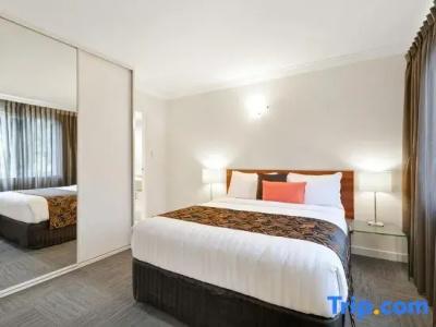 The Peninsula Riverside Serviced Apartments - 102