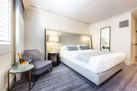 The Mosaic - Beverly Hills - 55