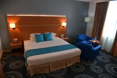 Ritz Grand Mandalay - 47